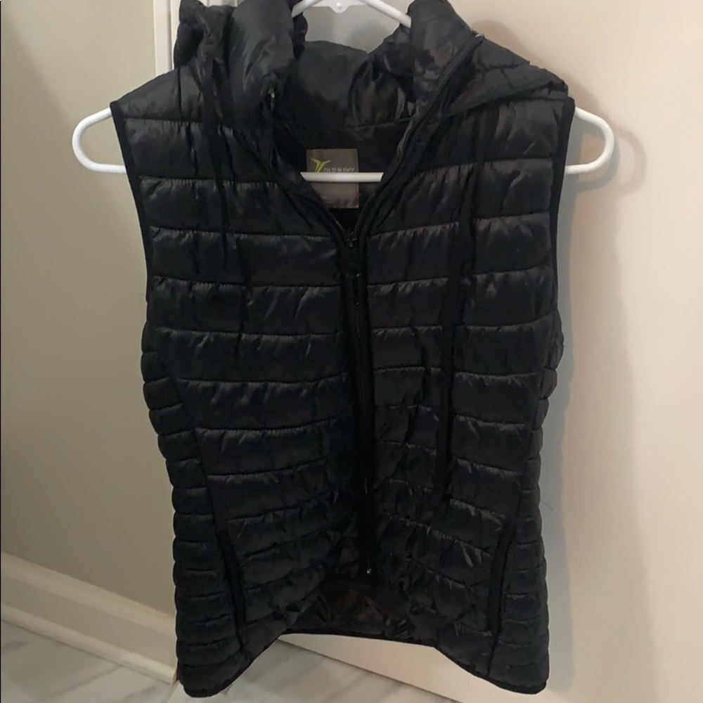 Active puffer vest